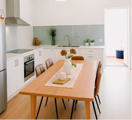 Large single room with shared bathroom*3&4 - Photo 3