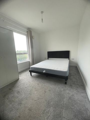 Apt 4, Sandford Building, Apt 4, Sandford Building 25 Bridge End, Belfast, BT5 4AW - Photo 4