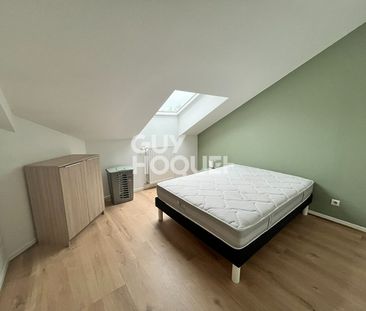 APPARTEMENT T2 MEUBLÉ - BALCON ET CAVE - DECINES CENTRE - Photo 1