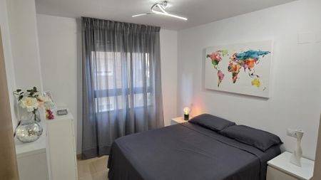 Piso de alquiler en Carrer del Riu Xúquer, 7, Ensanche - Río Júcar - Photo 4