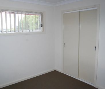 Modern and Low-Maintenance - Photo 5