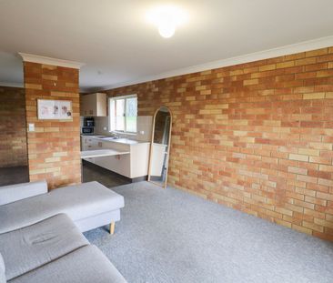 NEAT AND TIDY SINGLE LEVEL UNIT - Photo 1