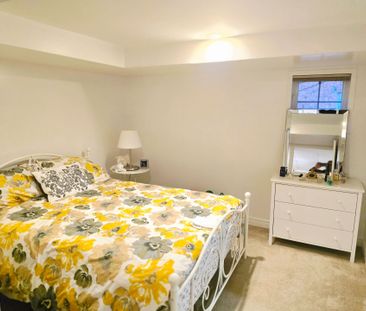 For Lease - 31 Green Meadow Crescent Unit# Lower Level, Richmond Hi... - Photo 4