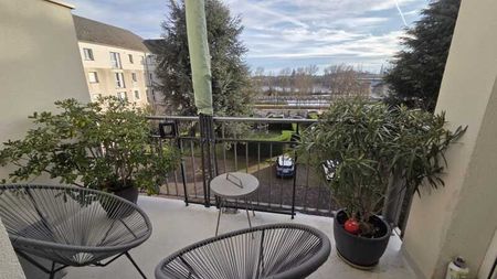 Location Appartement 3 pièces 65m² ORLEANS 45000 - Photo 4