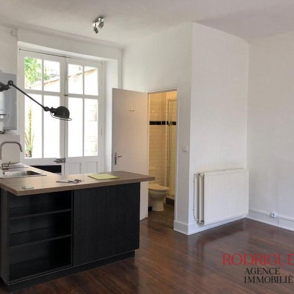 Location Appartement 1 pièce 26m² POITIERS 86000 - Photo 1