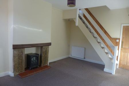 2 bedroom terraced house to rent - Photo 2