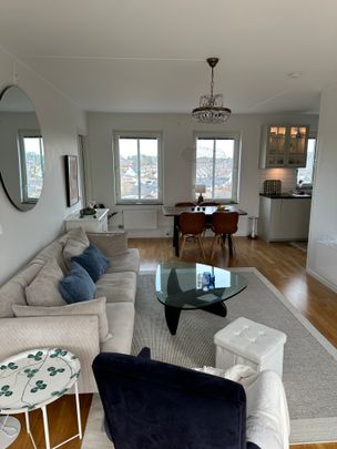 Hundlokegränd, Hässelby - Photo 1