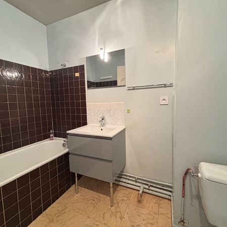 Location Appartement 1 pièce 29m² - Photo 4