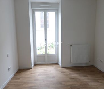 Vallet 44330, Vallet 44330 - Photo 1