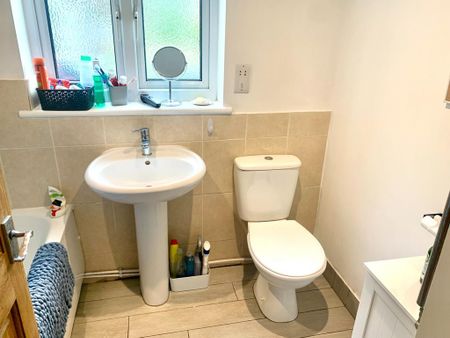 2 bedroom house to rent - Photo 4