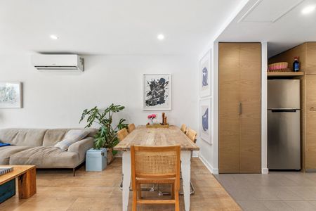 Huge Terrace Living in the Heart of St Kilda - Photo 4