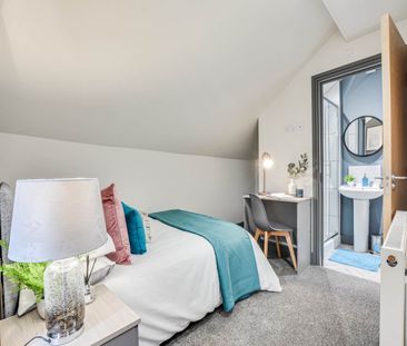 Knowle Mount (Room 6), Burley, Leeds - Photo 3