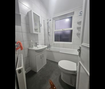 3 Bed Semi-Detached House, Haslemere Road, CR7 - Photo 6