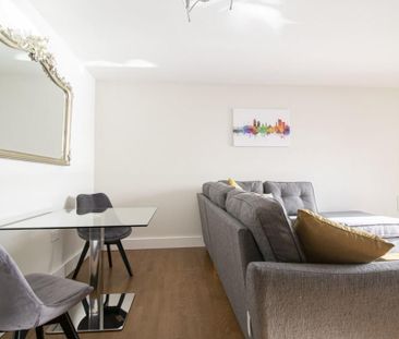 2 bedroom apartment to rent - Photo 3