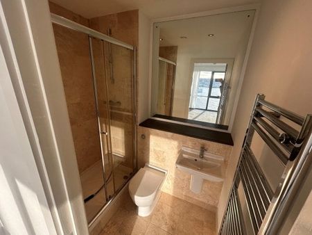 Alexandra Tower, L3 - Photo 4