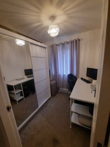 3 Bed Semi-Detached House, Christie Lane, M7 - Photo 2