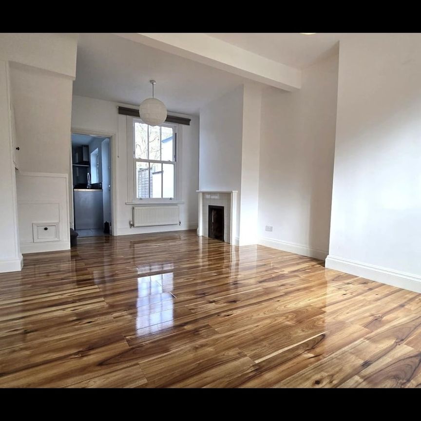 2 Bed Terraced House, Moselle Avenue, N22 - Photo 1