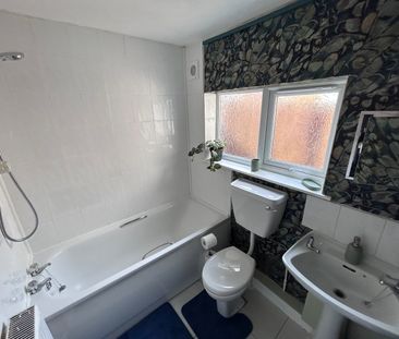 2 bedroom terraced house to rent - Photo 6