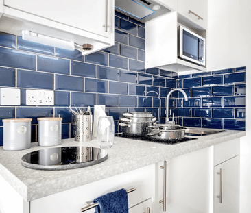 Bronze Plus Studio - Photo 4