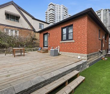 For Lease - 129 Jackson Street, Hamilton, Ontario - Photo 5