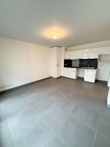 Appartement T2 Le Raincy à louer - Photo 2