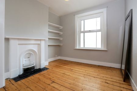 3 bedroom town house to rent - Photo 2