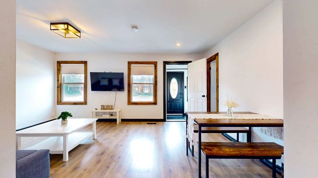 For Lease - 452 Hurontario Street, Collingwood, Ontario - Photo 1