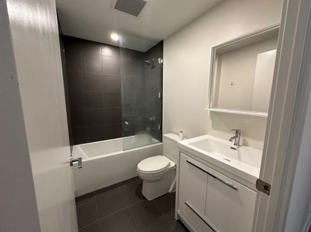 For Lease - 212 King William Street Unit# 1307, Hamilton, Ontario - Photo 2