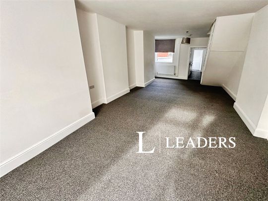 2 bedroom house to rent Buxton Street, ST1 - Photo 1