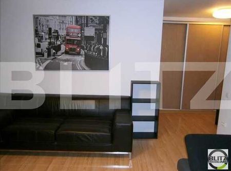De inchiriat apartament modern, 1 camera, 41 mp, zona Flora. Parcare si AC! - Photo 3