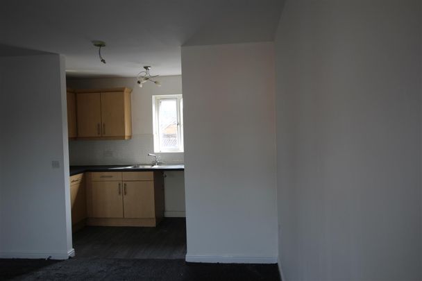 2 Bedroom Flat for Rent - Photo 1