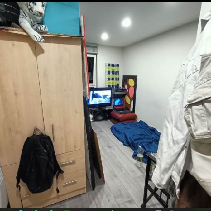 Room in a Shared House, Cordwell Road, SE13 - Photo 1