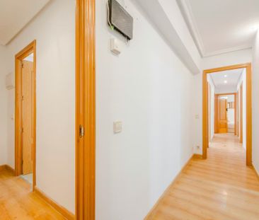 Calle de Torrelaguna, Madrid, Community of Madrid 28043 - Photo 6