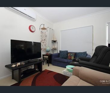 Modern Family Living in a Convenient Springfield Lakes Location - Photo 1