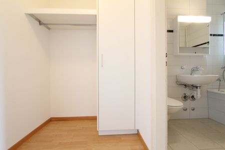 3.5 Zimmer, 70 m², 2. Stock - Foto 5