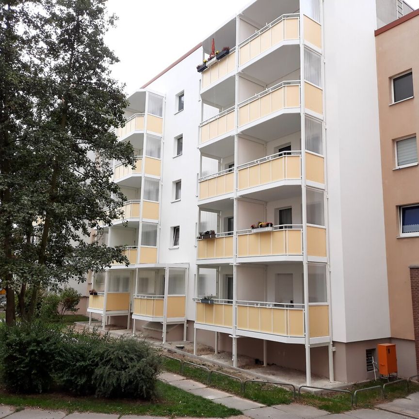 Jetzt frei: Rollstuhlgerechte, barrierefrei 2-Zimmer-Wohnung! - Foto 1