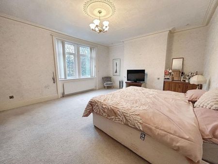 4 bedroom terraced house to rent - Photo 3