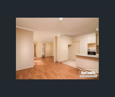 Surprisingly Spacious - Photo 2