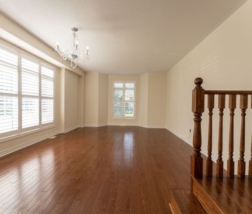 For Lease - 1 Green Hollow Court, Markham, Ontario - Photo 4