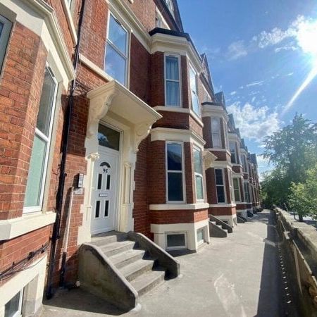 Forest Road West, Forest Fields, Property for rent - Photo 3