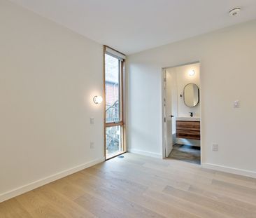 For Lease - 37 Margueretta Street Unit# Laneway, Toronto, Ontario - Photo 6