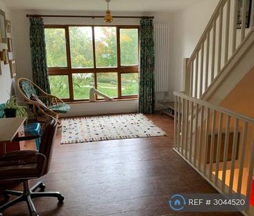 3 bedroom terraced house to rent - Photo 2