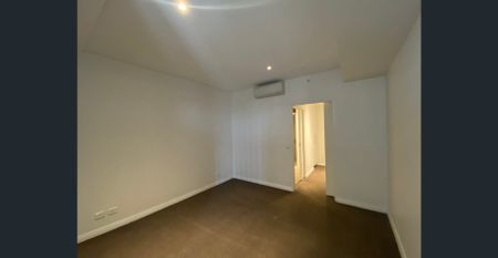 Superbly appointed 1 Bedroom Apartment - Photo 2