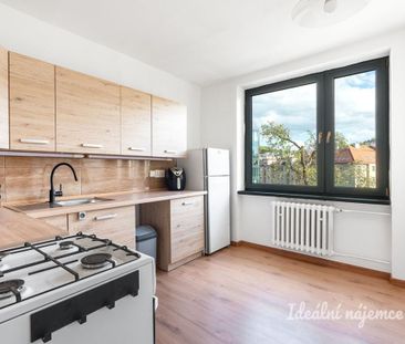 Pronájem bytu 2+1 60 m2 - Fotografie 6