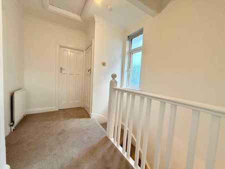 Blenheim Road, Harrow, HA2 - Photo 2