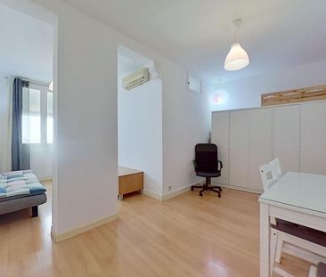 Apartamento de alquiler en Embajadores - Lavapiés - Photo 3