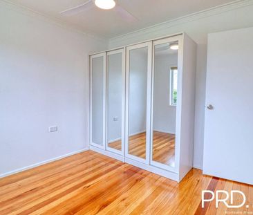 Tastefully Renovated 3 bedroom unit - Photo 5