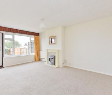 2 bedroom semi-detached bungalow to rent - Photo 2