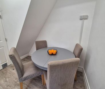 2 bedroom house share to rent - Photo 3