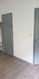 Location Appartement 1 pièce 14m² LILLE 59800 - Photo 4